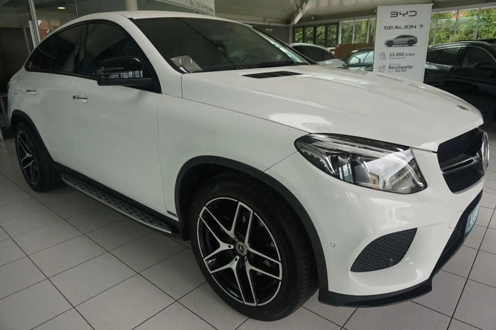Mercedes-Benz GLE 350 d 4MATIC Coupé Distr PTS Ambi FAP  AIR Weiß - 1