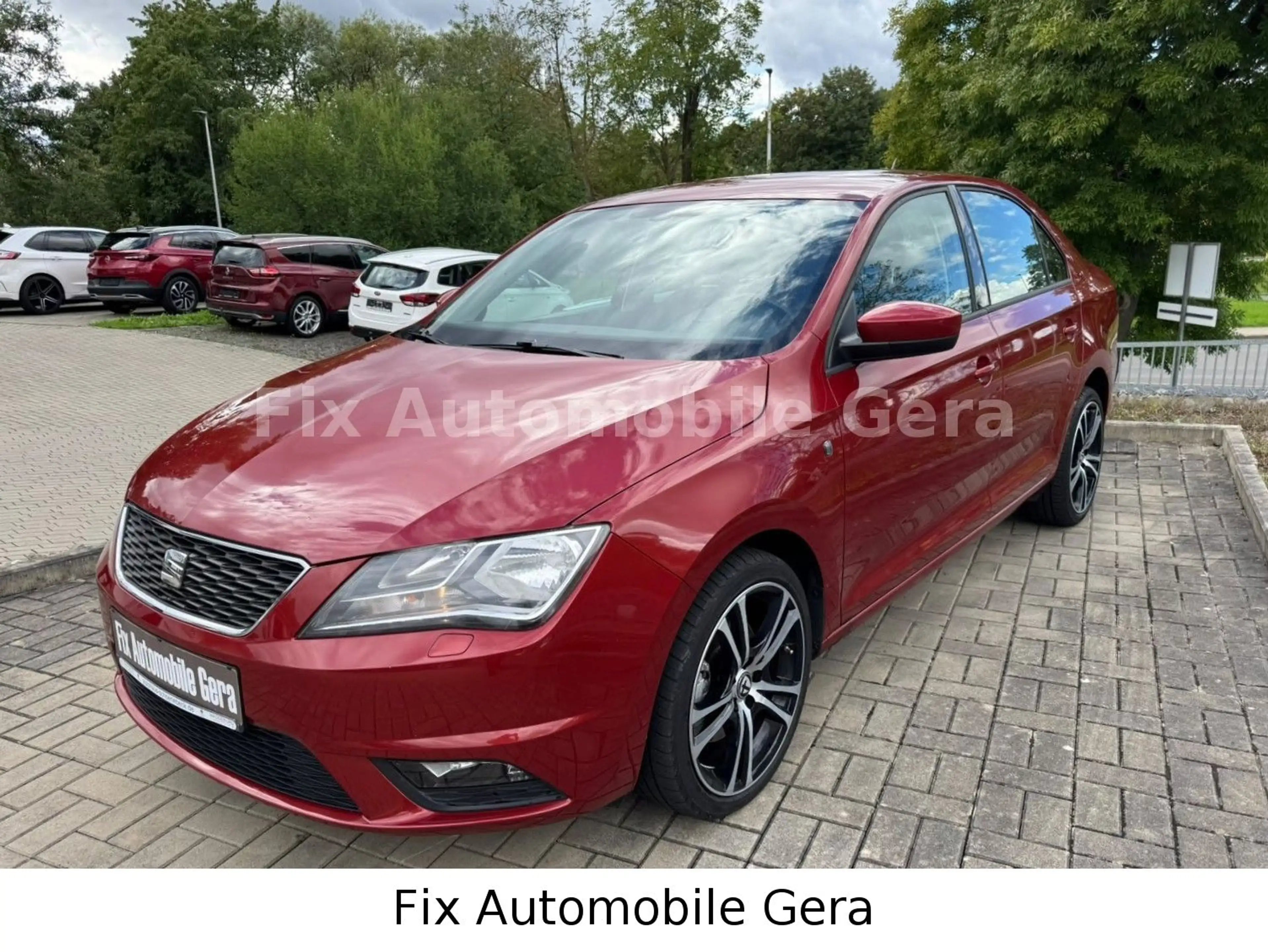 SEAT Toledo Style 4You*Navi*AHK*Klimaaut.*Alufelgen*