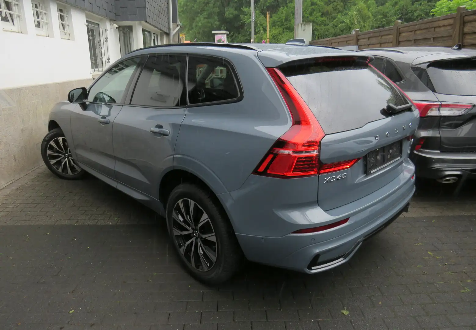 Volvo XC60 Plus Dark // 360°/Pano/Leder/Pilot/4xSHZ/Memory Szürke - 2