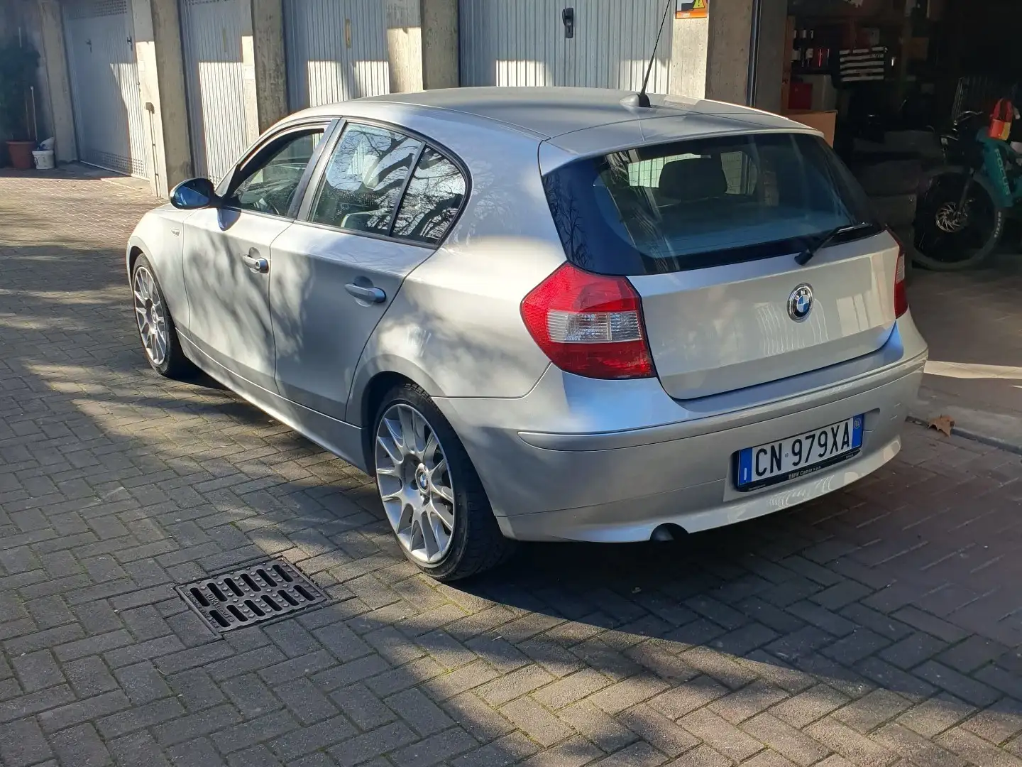 BMW 118 118d Attiva dpf - 2
