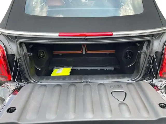 Mini Cooper Cooper view 6