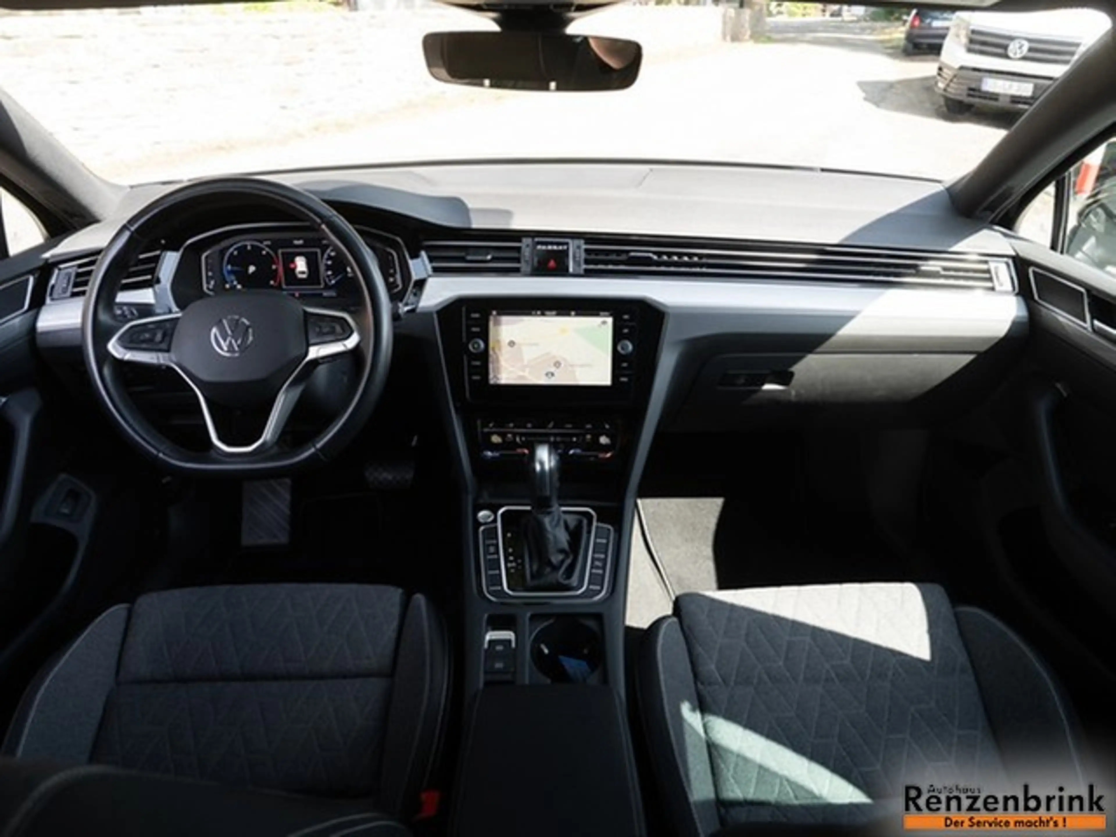 Volkswagen Passat Variant Business TDI DSG AHK ergoSitz Kamera — photo 5