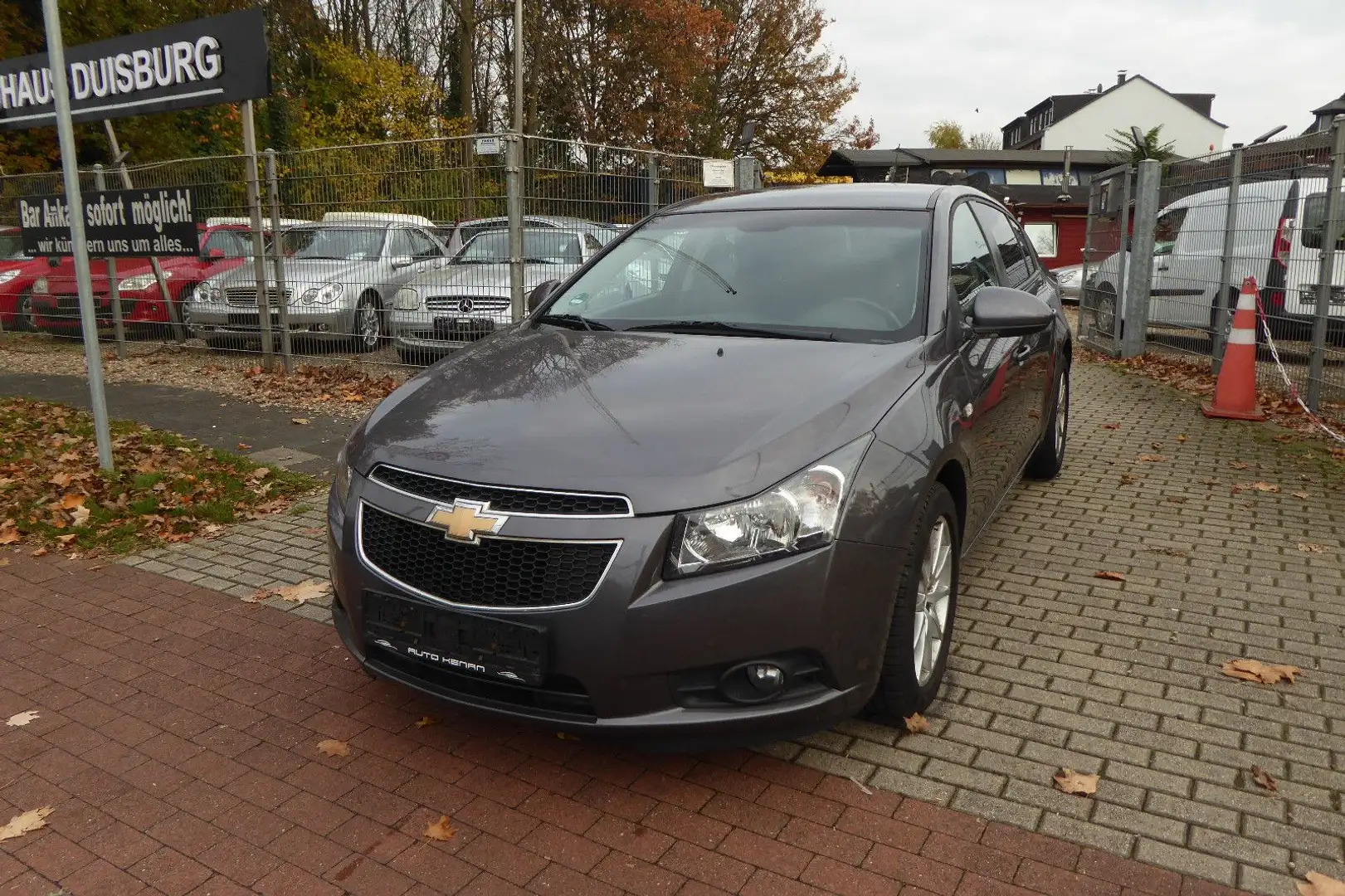 Chevrolet Cruze 2.0/ Klima/ Tempomat/ Navi/ TOP! Grau - 1