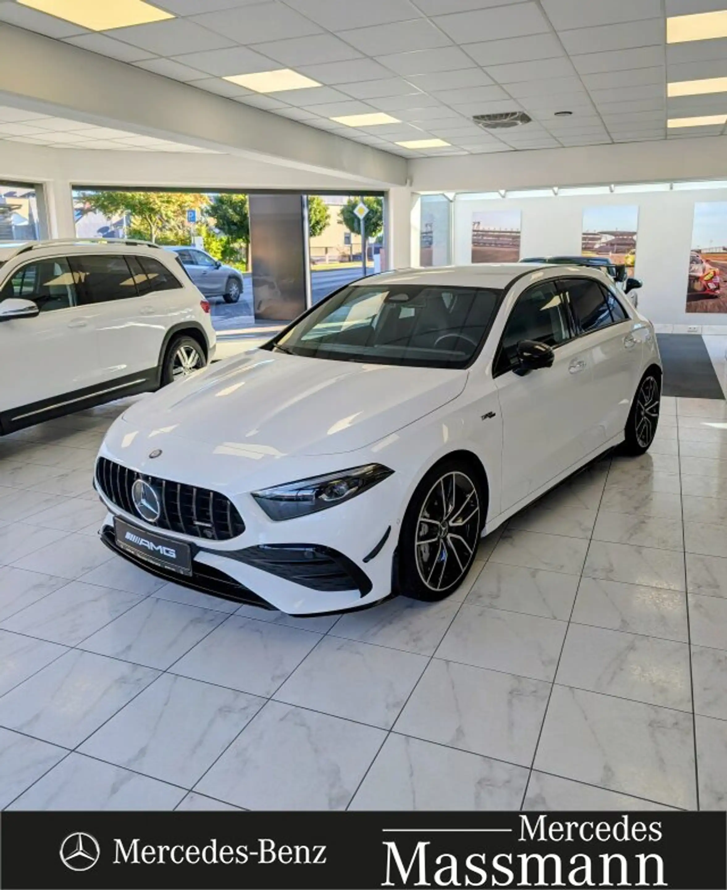 Mercedes-Benz A 35 AMG A 35 AMG 4MATIC Aero Package Premium AMG Line/Navi — photo 2