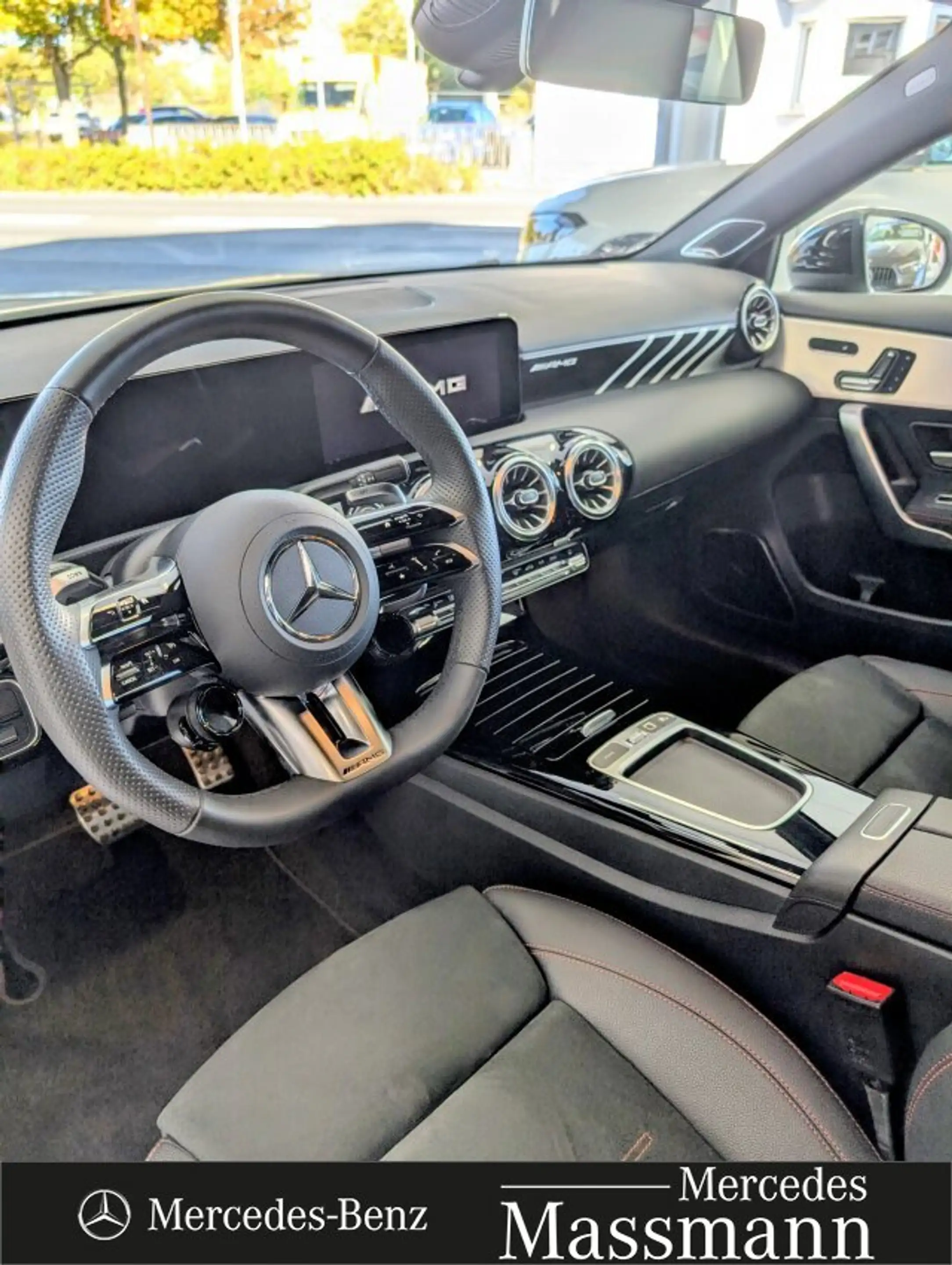 Mercedes-Benz A 35 AMG A 35 AMG 4MATIC Aero Package Premium AMG Line/Navi — photo 10