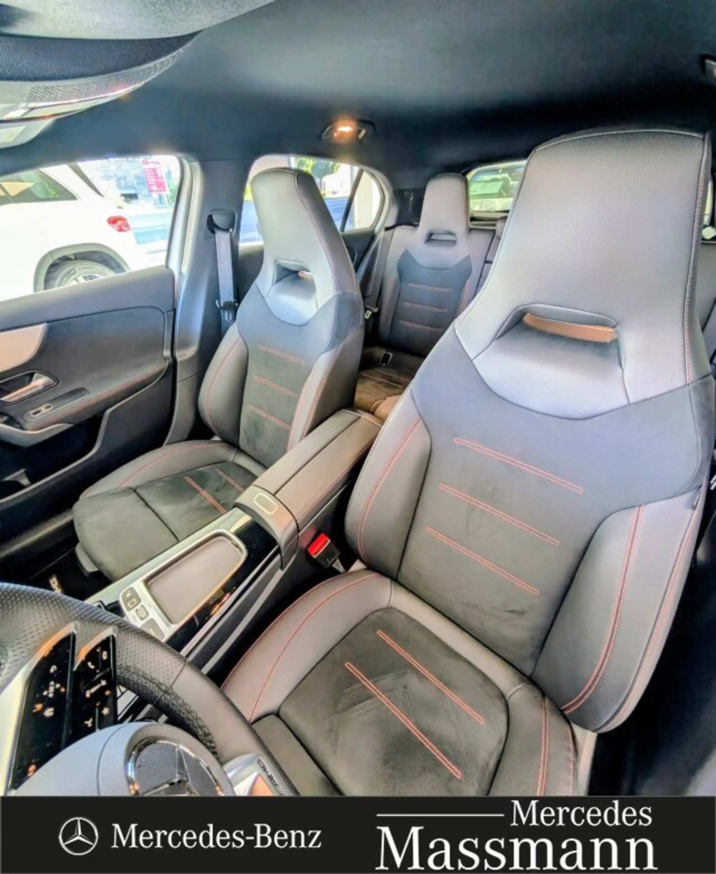 Mercedes-Benz A 35 AMG A 35 AMG 4MATIC Aero Package Premium AMG Line/Navi — photo 11