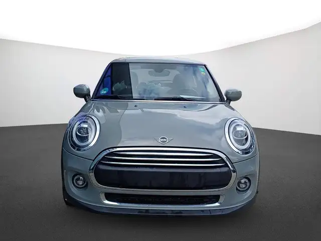 Mini Hatch view 2