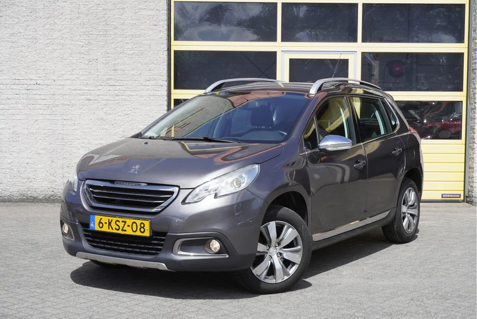 Peugeot 2008 1.6 e-HDi Allure BJ2013 Lmv 16" | Led | Pdc | Navi Gris - 1