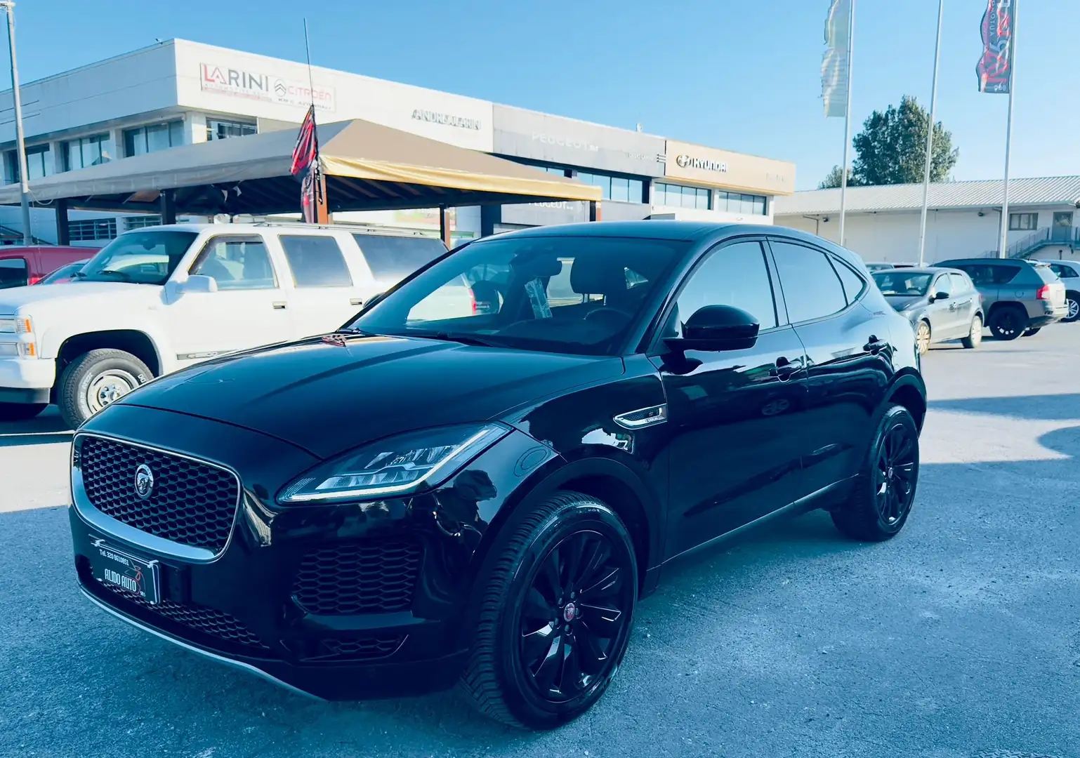 Jaguar E-Pace E-Pace 2017 2.0d i4 First Edition awd 180cv auto Schwarz - 2