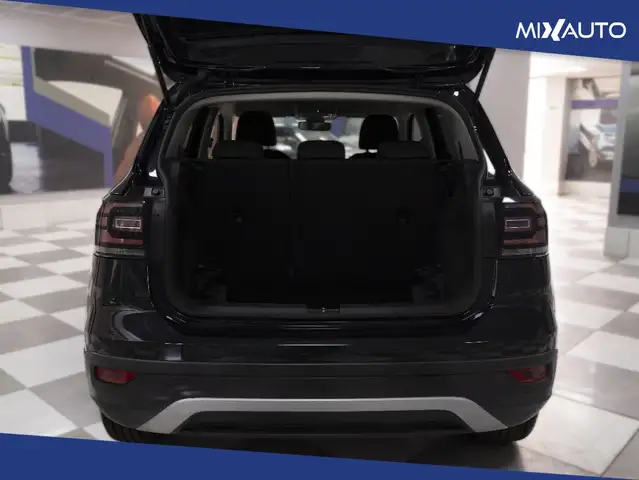 Volkswagen T-Cross view 7