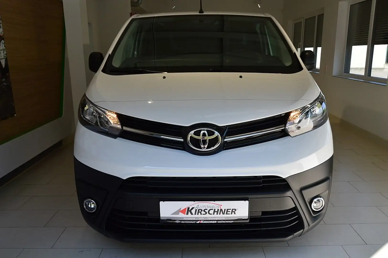 Toyota Proace Pro Ace Electric 75kW L1 Medium ProWork Weiß - 2