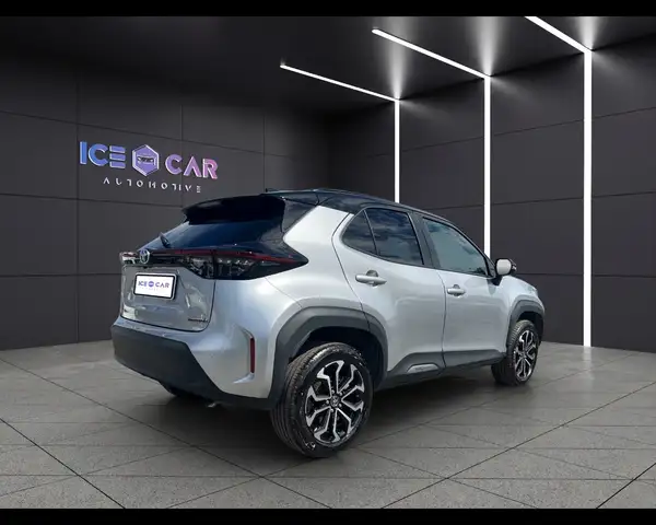 Toyota Yaris Cross view 5