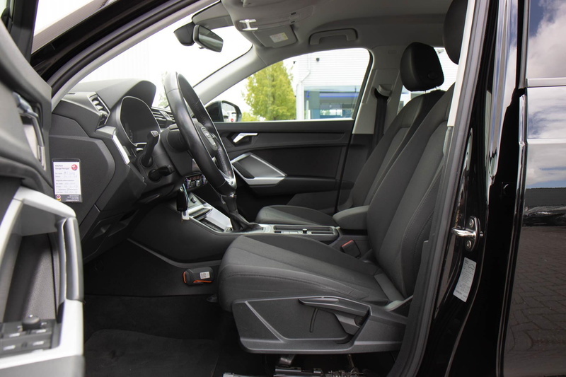 Audi Q3 35 TFSI 150pk S-tronic Pro Line S | Adaptive Cruis — photo 4