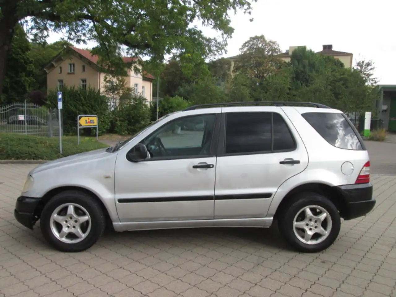 Mercedes-Benz ML 320 M-Klasse+AUTOMATIK+4x4ALLRAD+TÜV=11/2026+AHK+KLIMA, foto 6