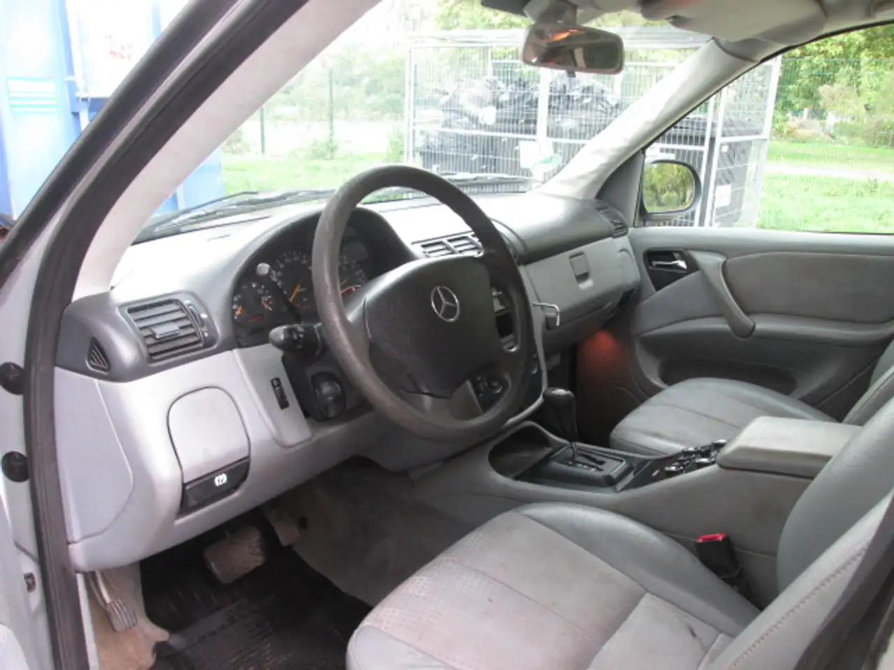 Mercedes-Benz ML 320 M-Klasse+AUTOMATIK+4x4ALLRAD+TÜV=11/2026+AHK+KLIMA, foto 9