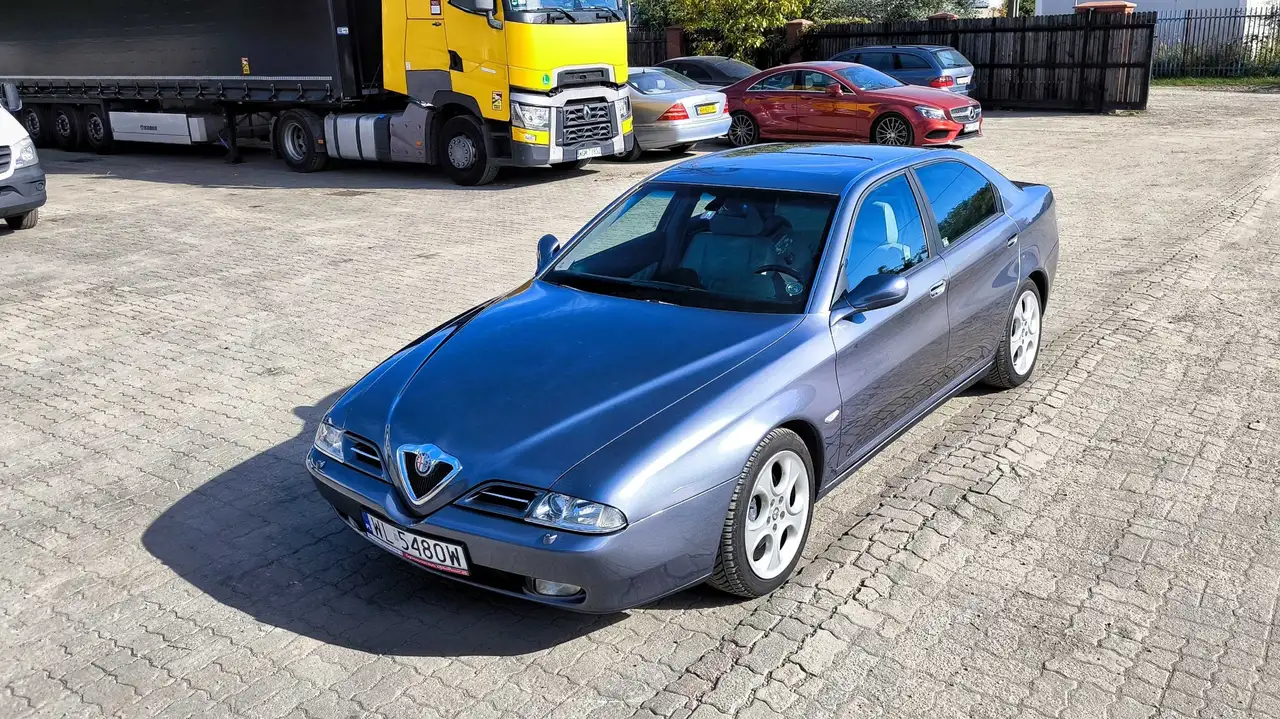 Alfa Romeo 166 3.0 V6 24V, foto 2