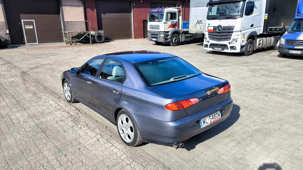 Alfa Romeo 166 3.0 V6 24V, foto 3