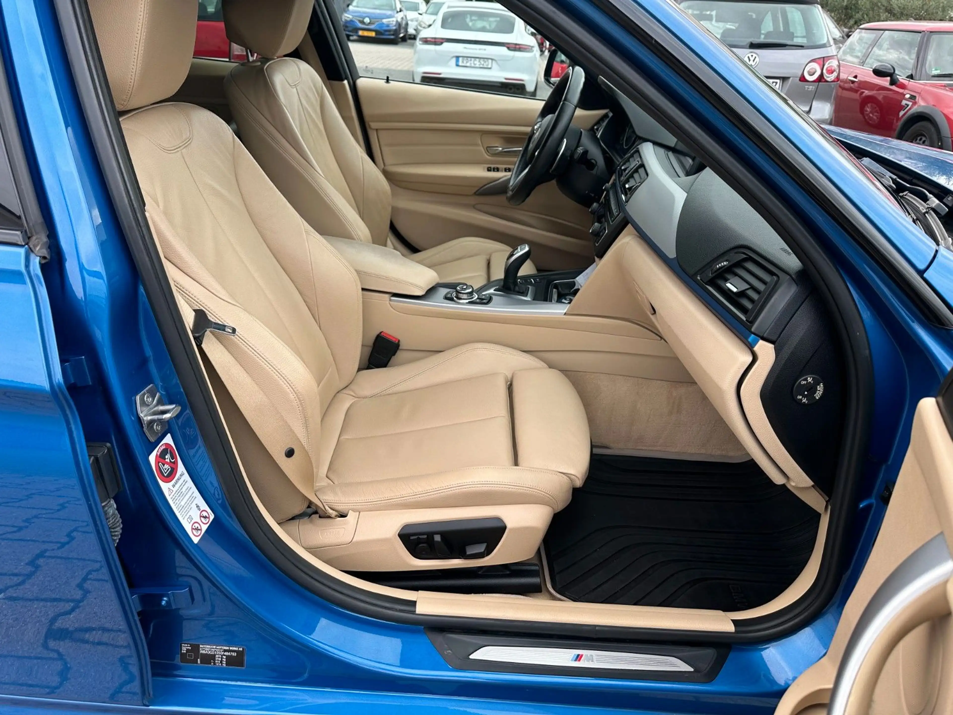 BMW 328 i Touring-M SPORT PAKET-HEAD UP-AHK-MEMORY — photo 16