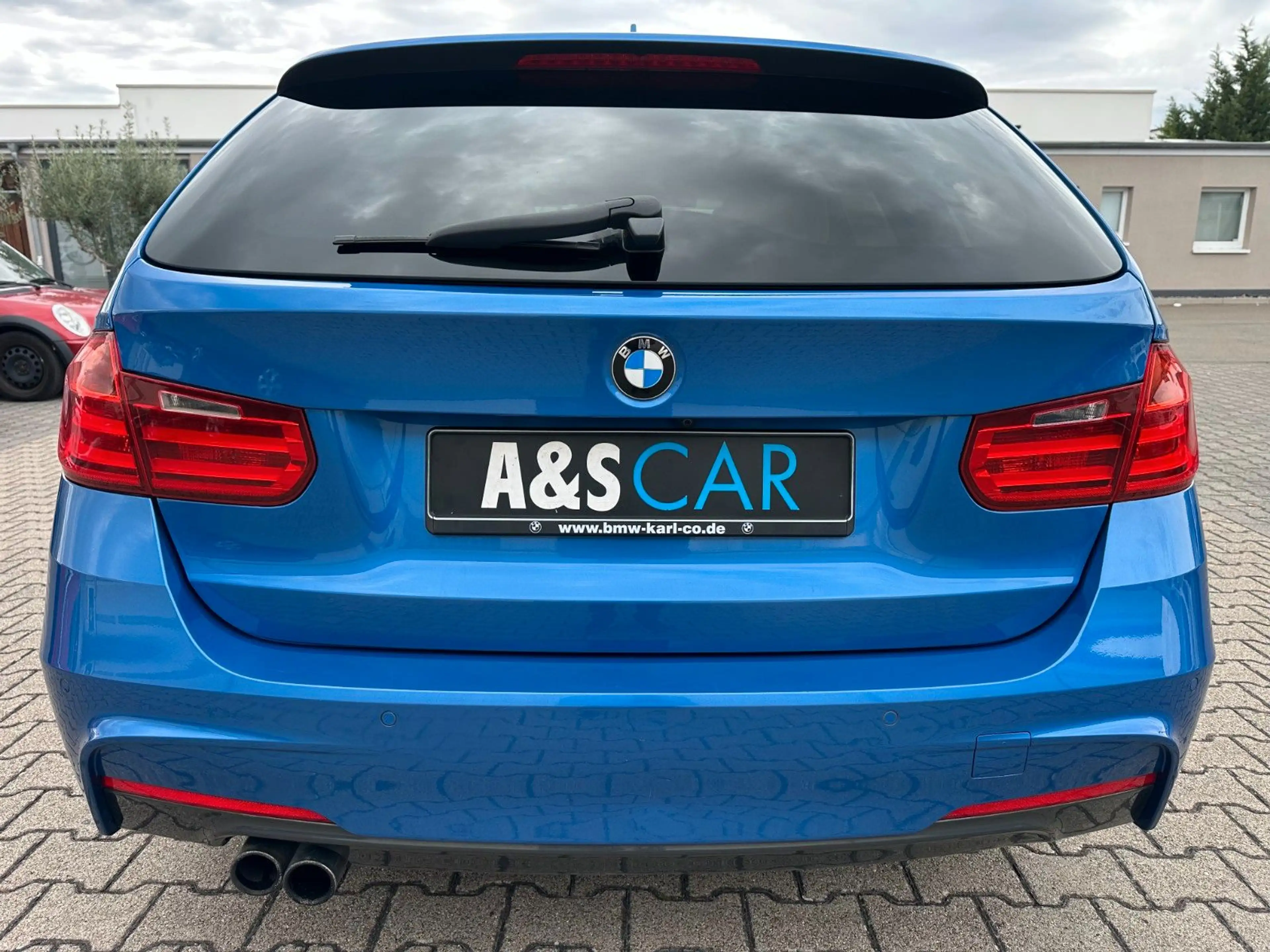 BMW 328 i Touring-M SPORT PAKET-HEAD UP-AHK-MEMORY — photo 6