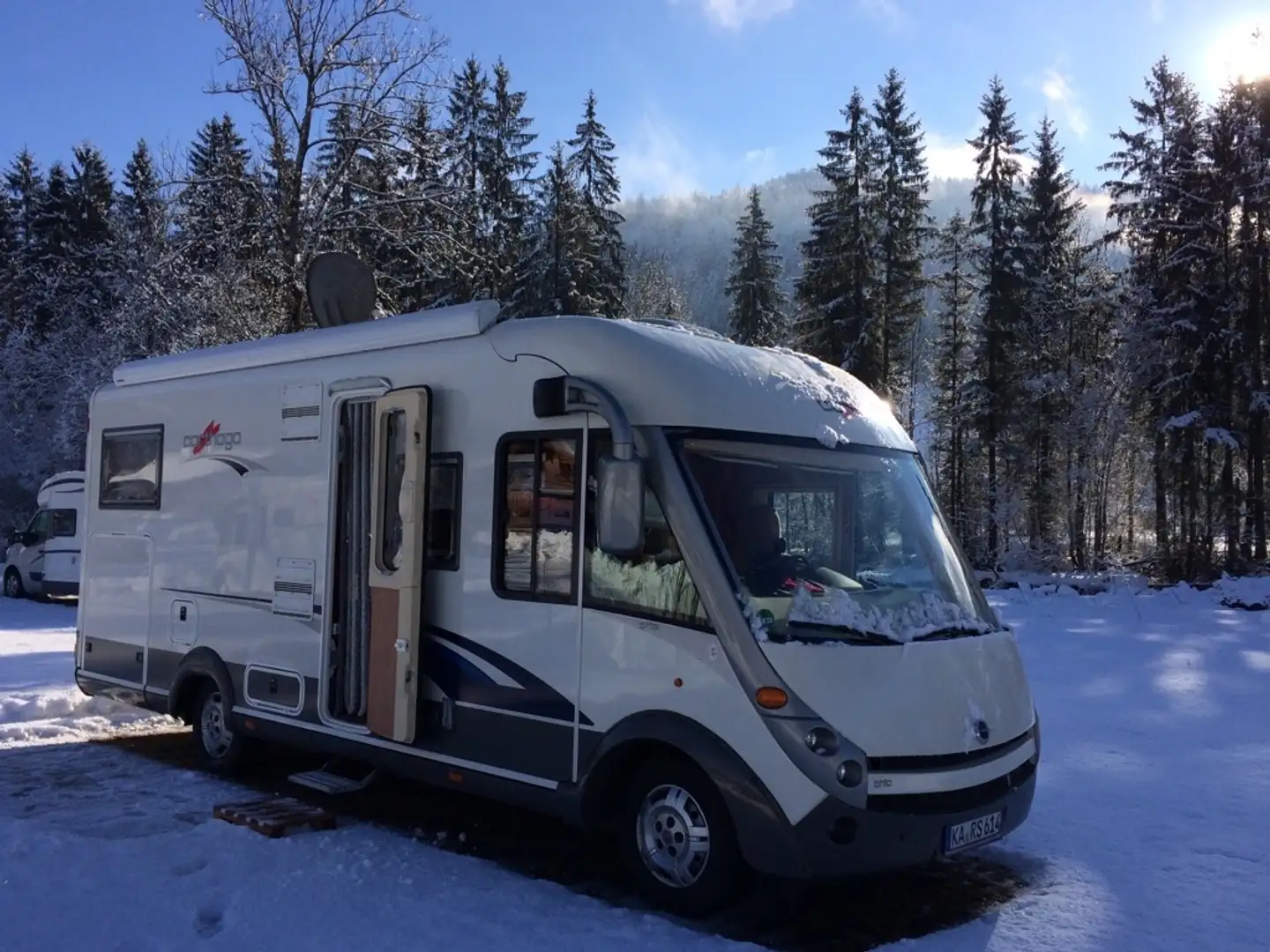 Caravans-Wohnm Carthago CHIC I 47 Blanco - 1