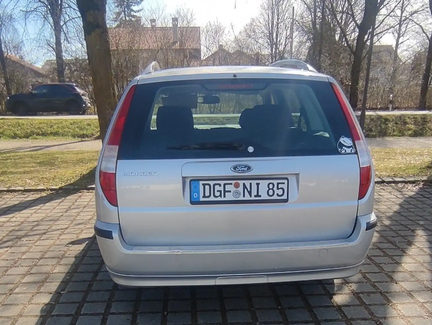 Ford Mondeo 1,8 Turnier TDCi DPF Ghia - 2