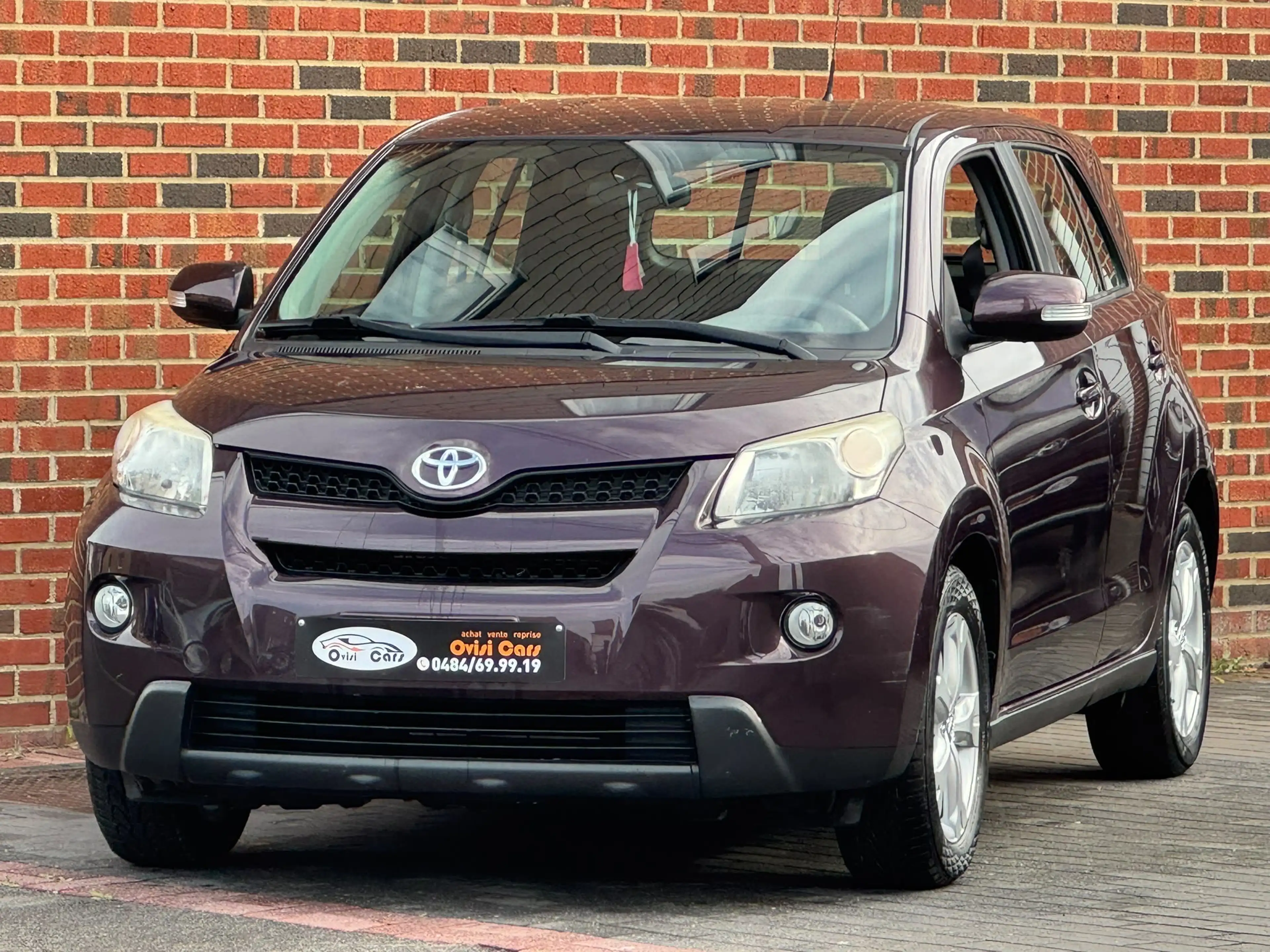 Toyota Urban Cruiser / 1ERE PROPRIÉTÉ / CARNET D’ENTRETIEN / — photo 2