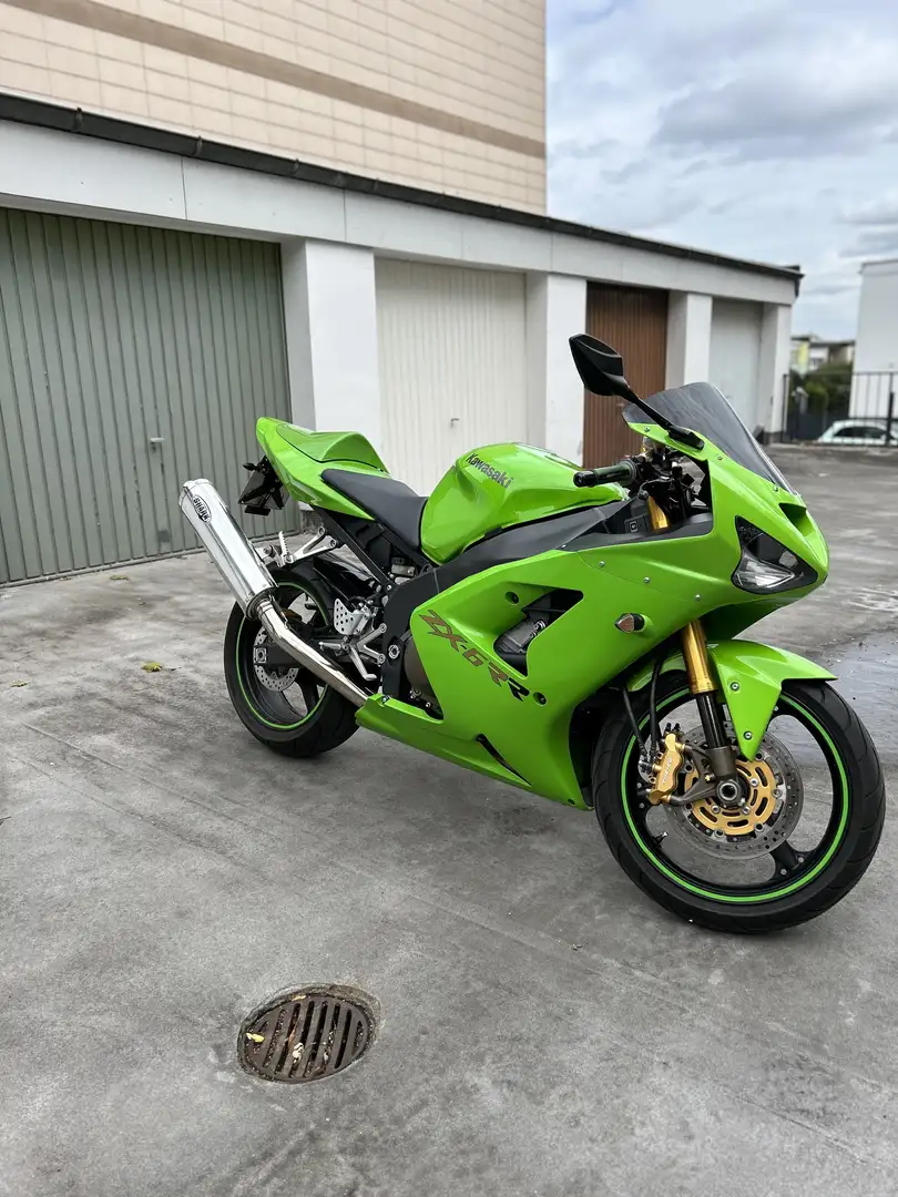 Kawasaki Ninja ZX-6R - 1