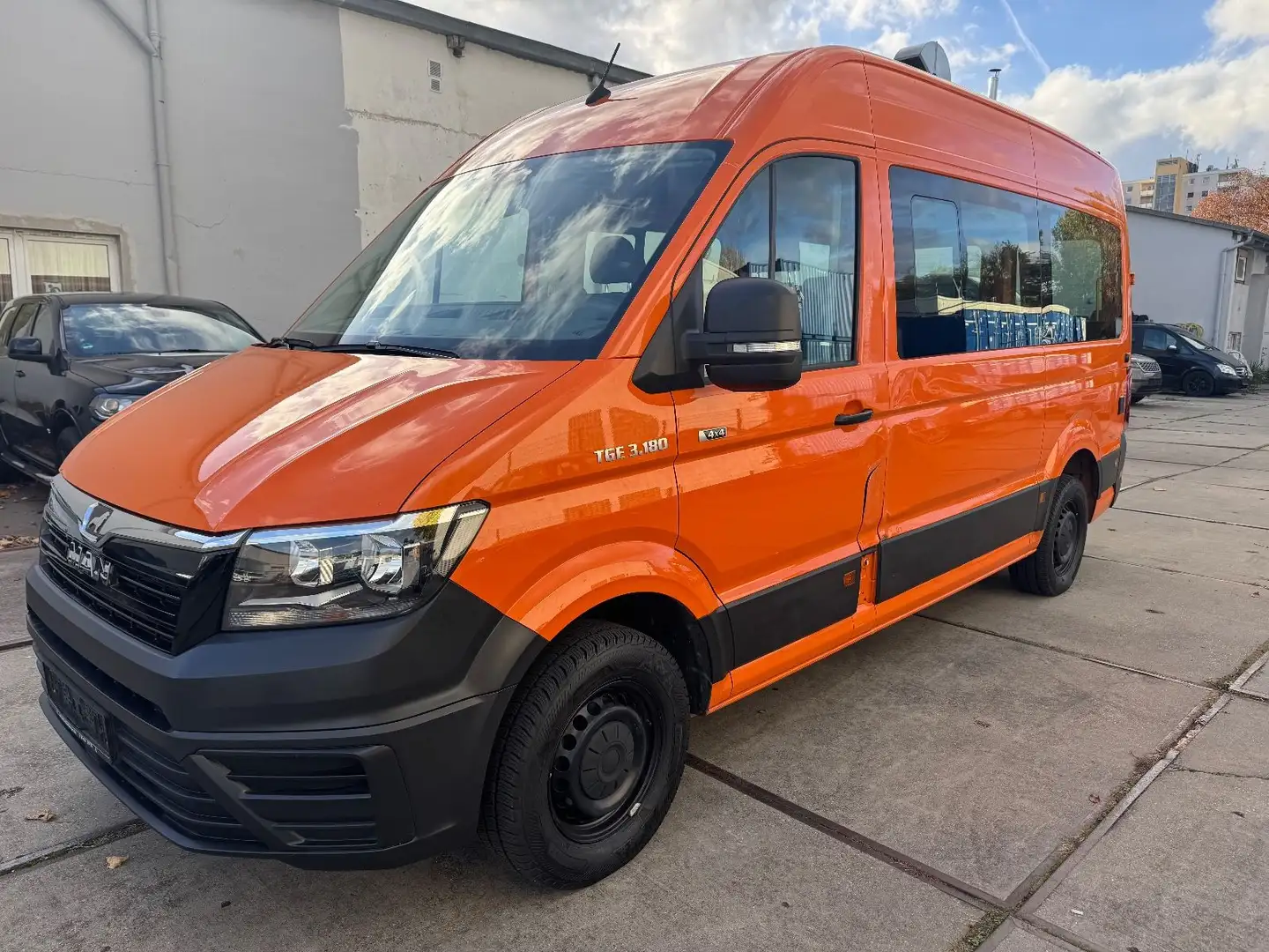 MAN TGE 4X4 Navi Klima Automatik. L2H2 Orange - 1