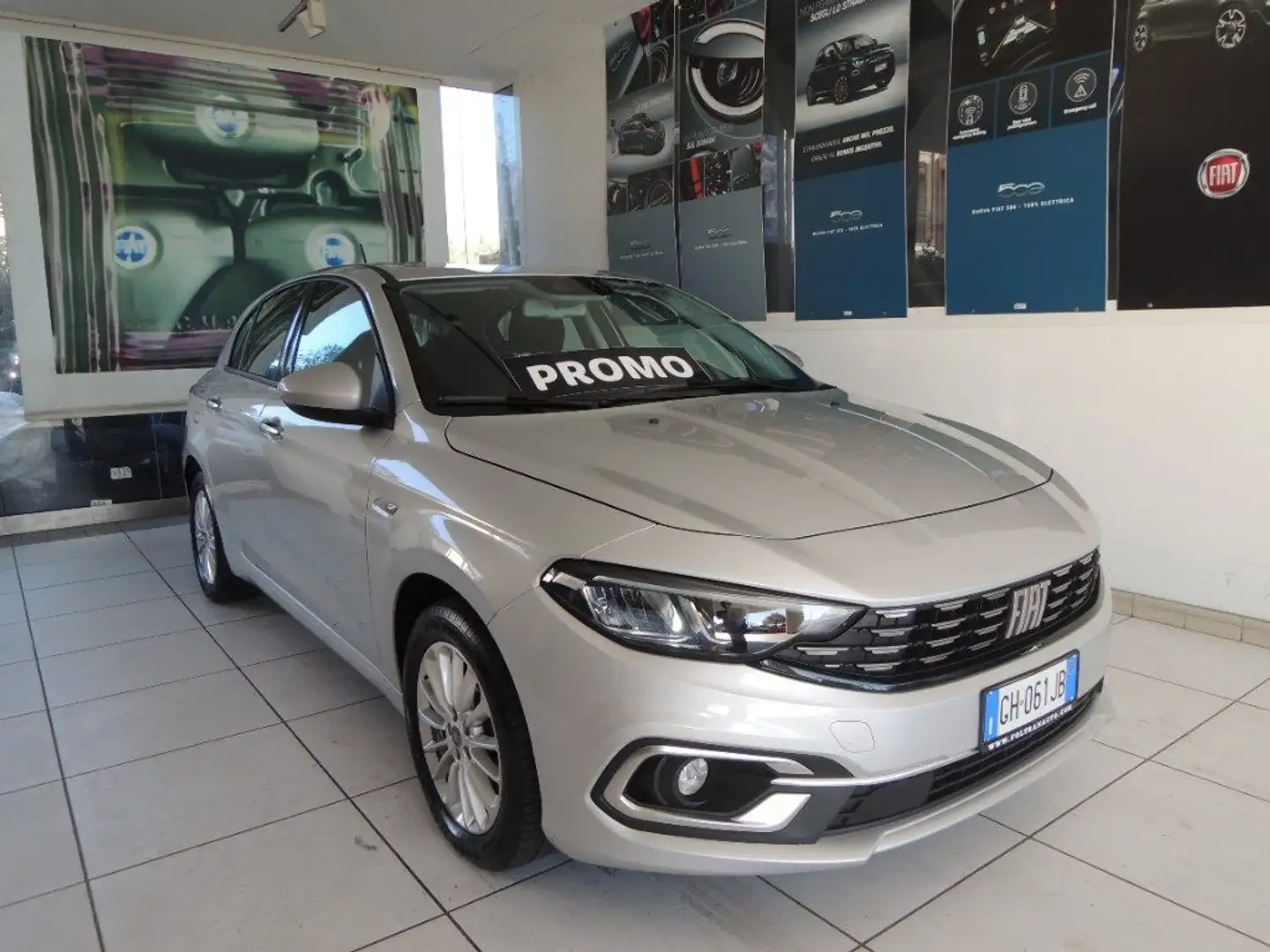 Fiat Tipo 1.3 Mjt S&S 5 porte Business Grigio - 1