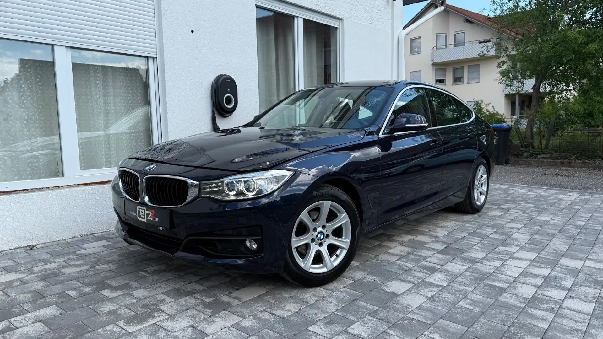 BMW 320 320i xDrive GT #1.Hand #Automatik Blau - 2