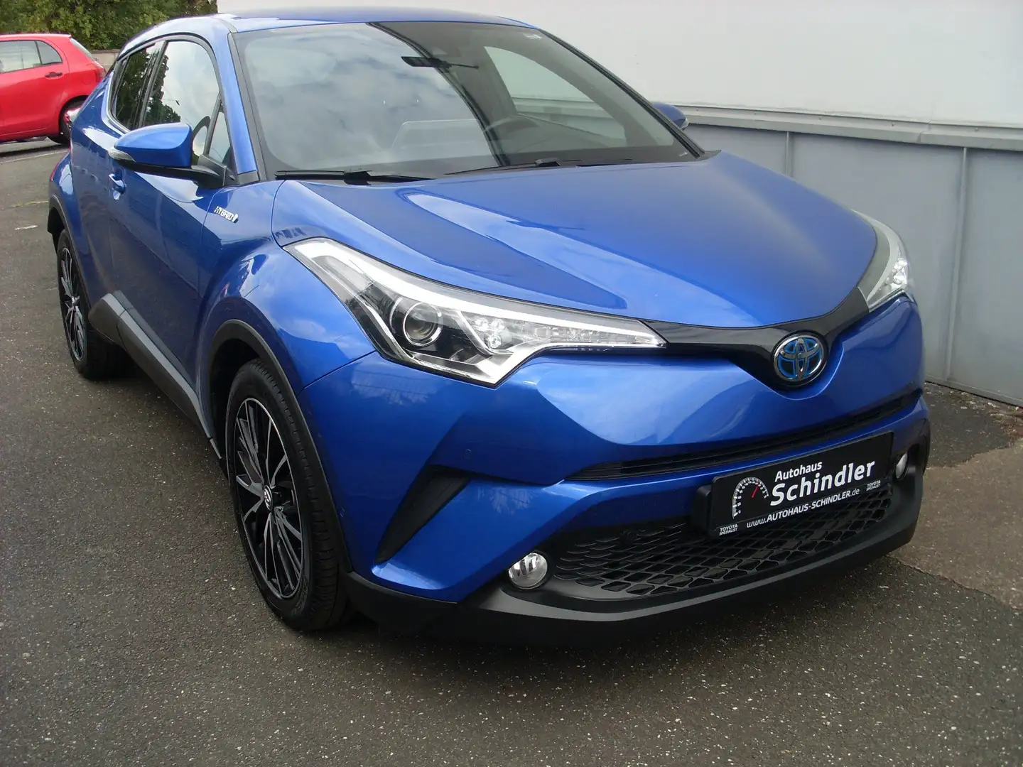 Toyota C-HR Hybrid Team Deutschland Blau - 1