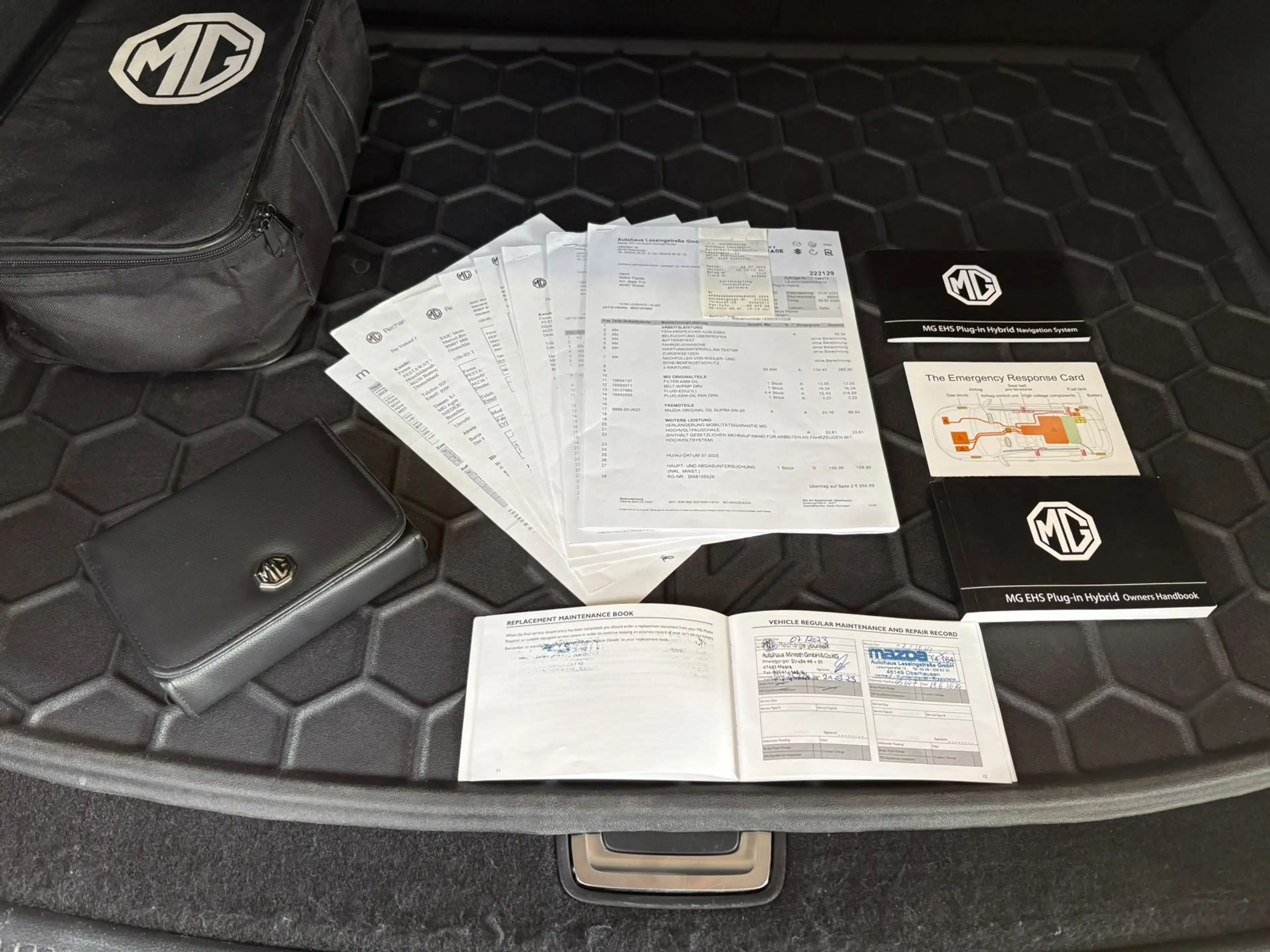 MG EHS 1.5 TGDI Luxury Pano,Trekhaak,Dealer onderh. — photo 27
