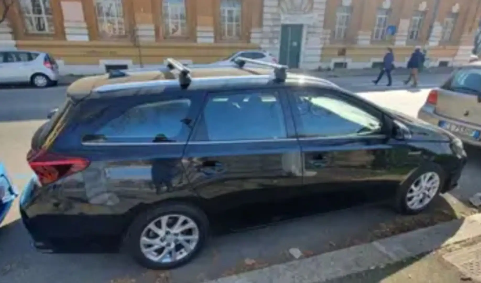 Toyota Auris Auris II 2015 Touring Sports 1.8h Active cvt my17 Blu/Azzurro - 2