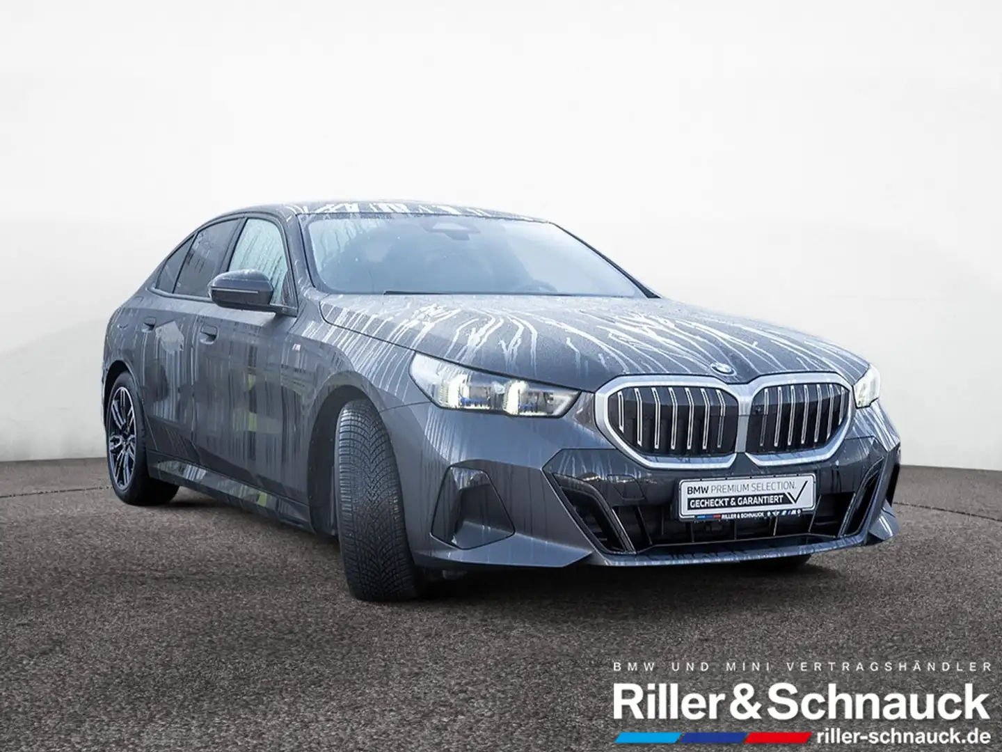 BMW 540 d xDrive M-Sport HUD SITZBELÜFTUNG STANDHZ Grau - 2