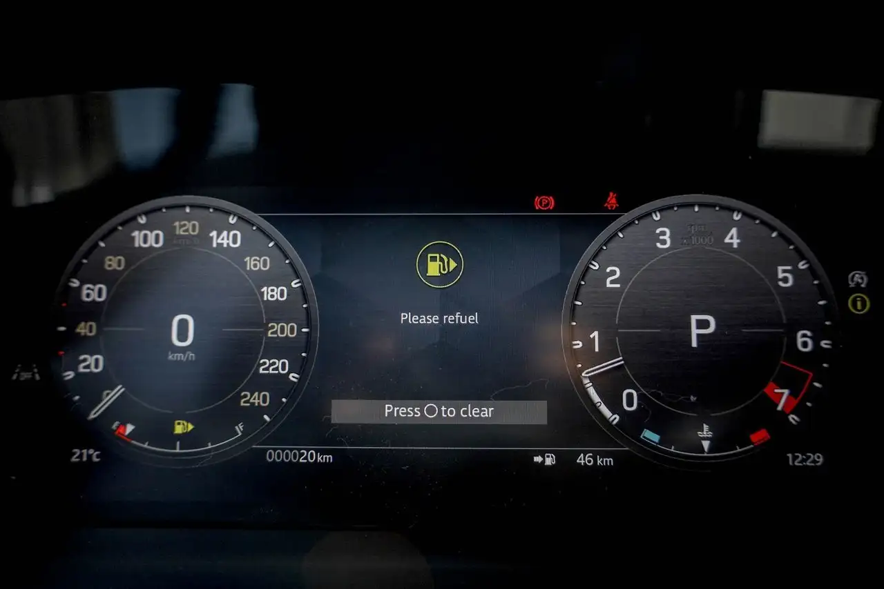 Land Rover Defender снимка Land Rover Defender