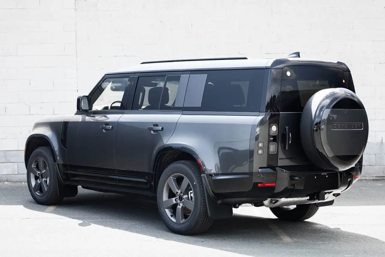 Land Rover Defender снимка Land Rover Defender