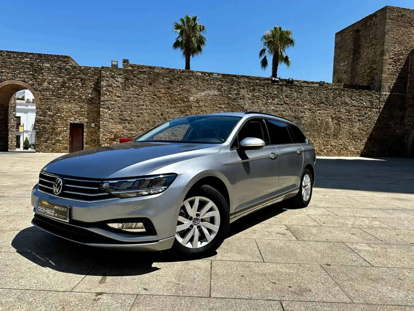 Volkswagen Passat Variant 2.0TDI EVO 110kW Grau - 1