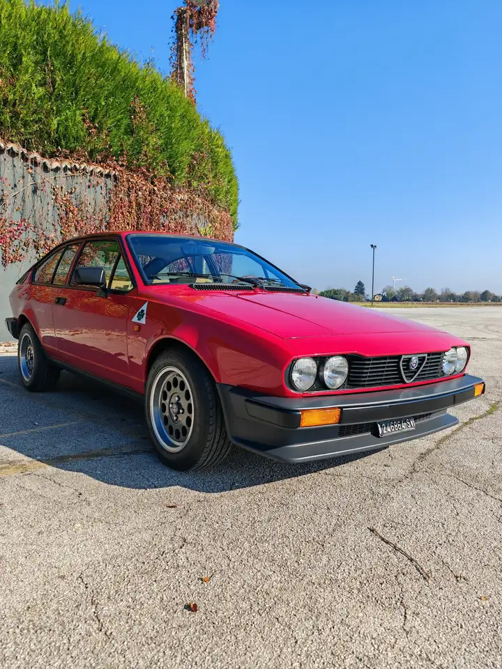 Alfa Romeo GTV 2.0, foto 6