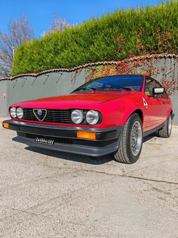 Alfa Romeo GTV 2.0, foto 3