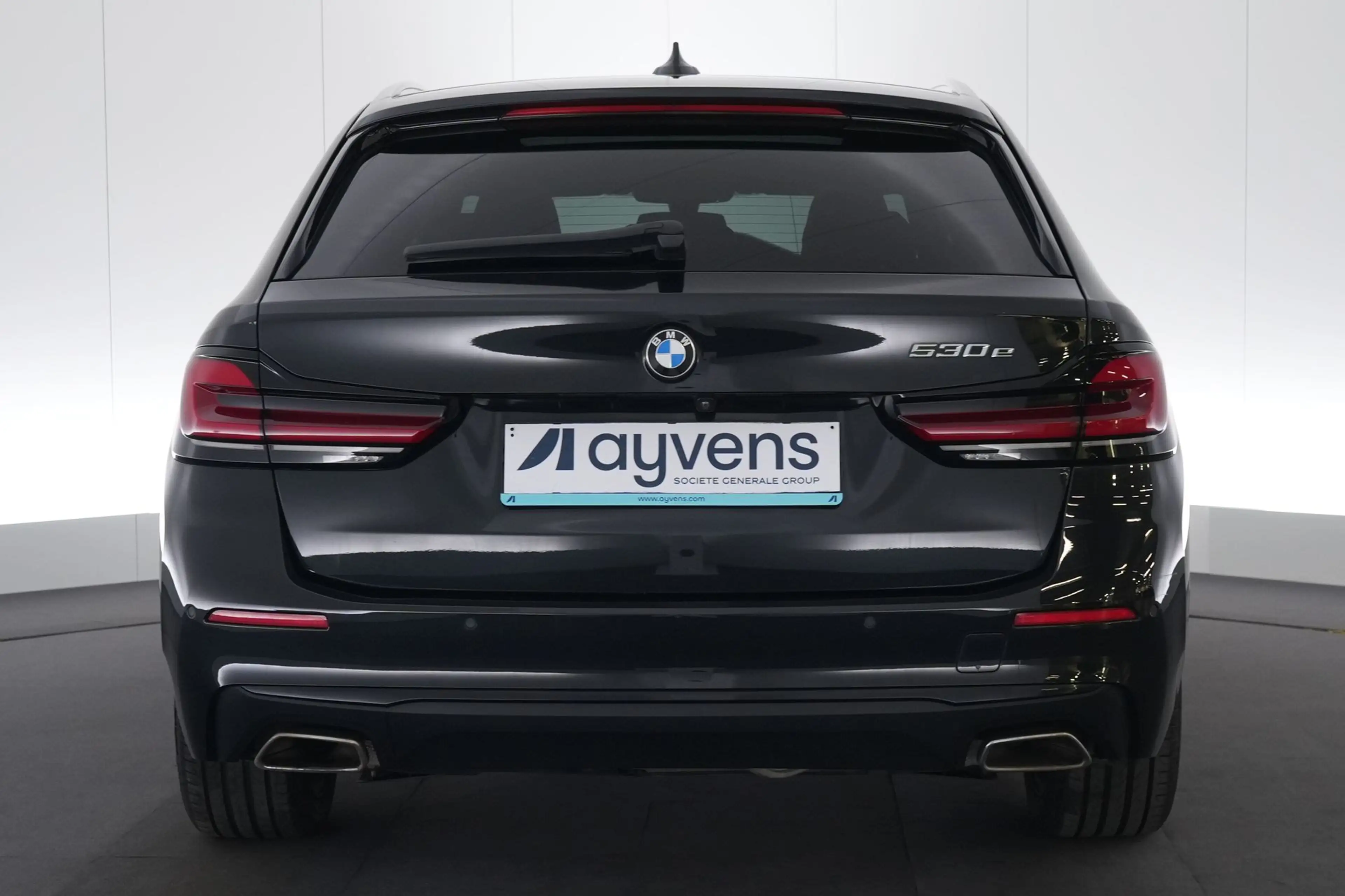 BMW 530 5 Touring 530e PHEV Business LEDER/CUIR LED GPS PD — photo 8