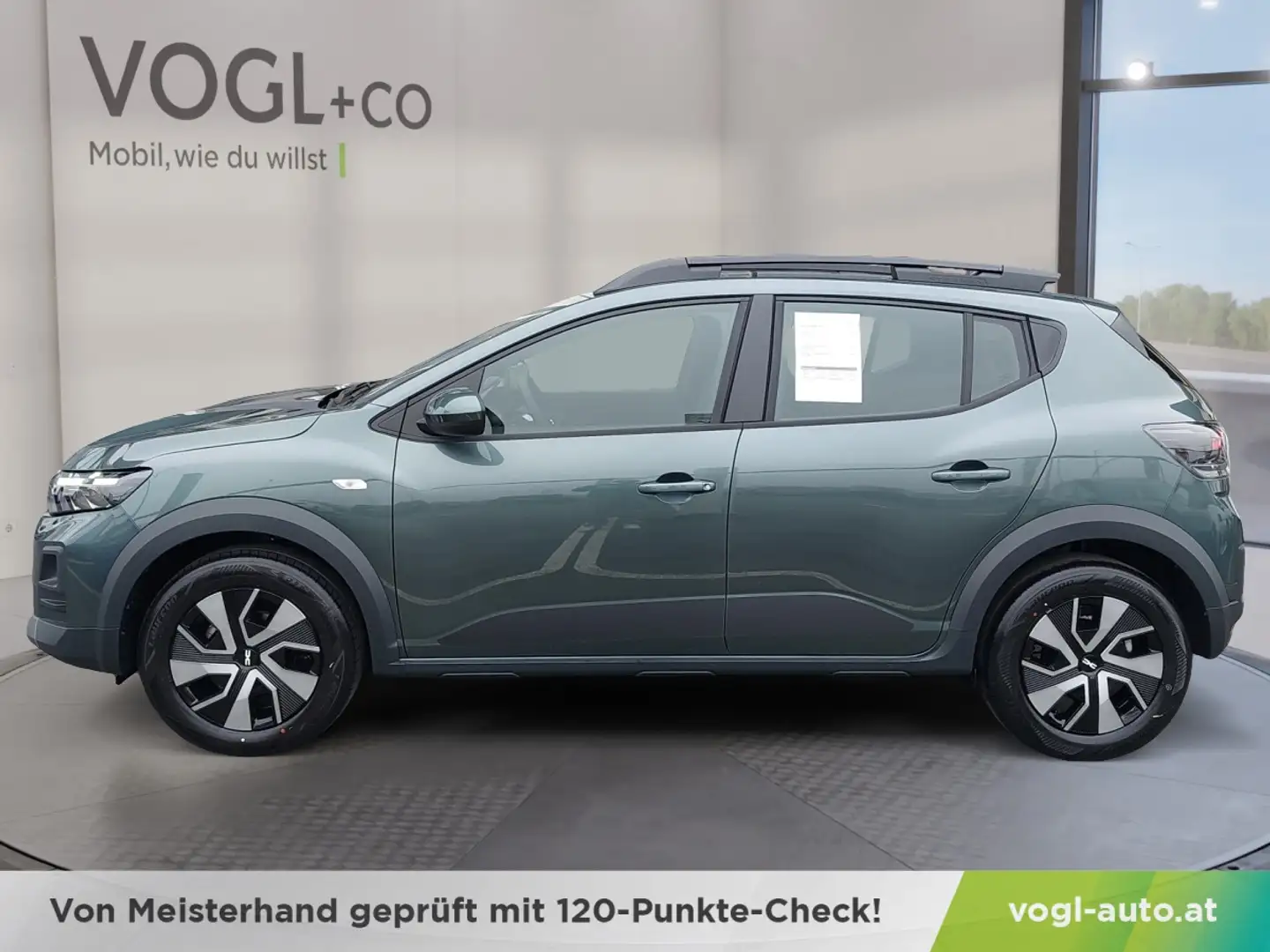 Dacia Sandero Stepway Expression TCe 110 Grün - 2