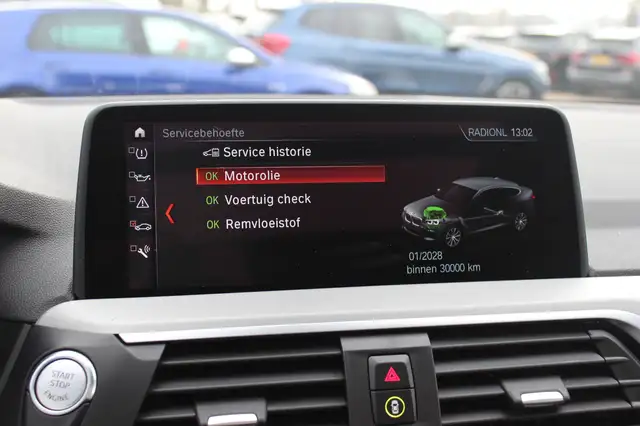 BMW X4 view 24