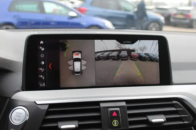 BMW X4 view 20