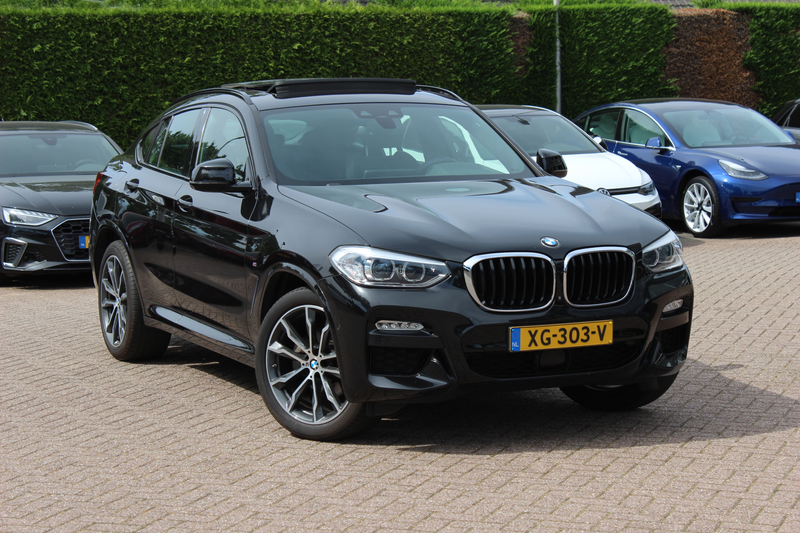 BMW X4 xDrive20i High Exe. M Sport / Panoramadak / 360Cam