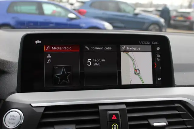 BMW X4 view 21
