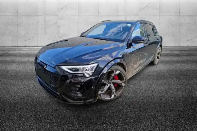 Audi SQ8 S