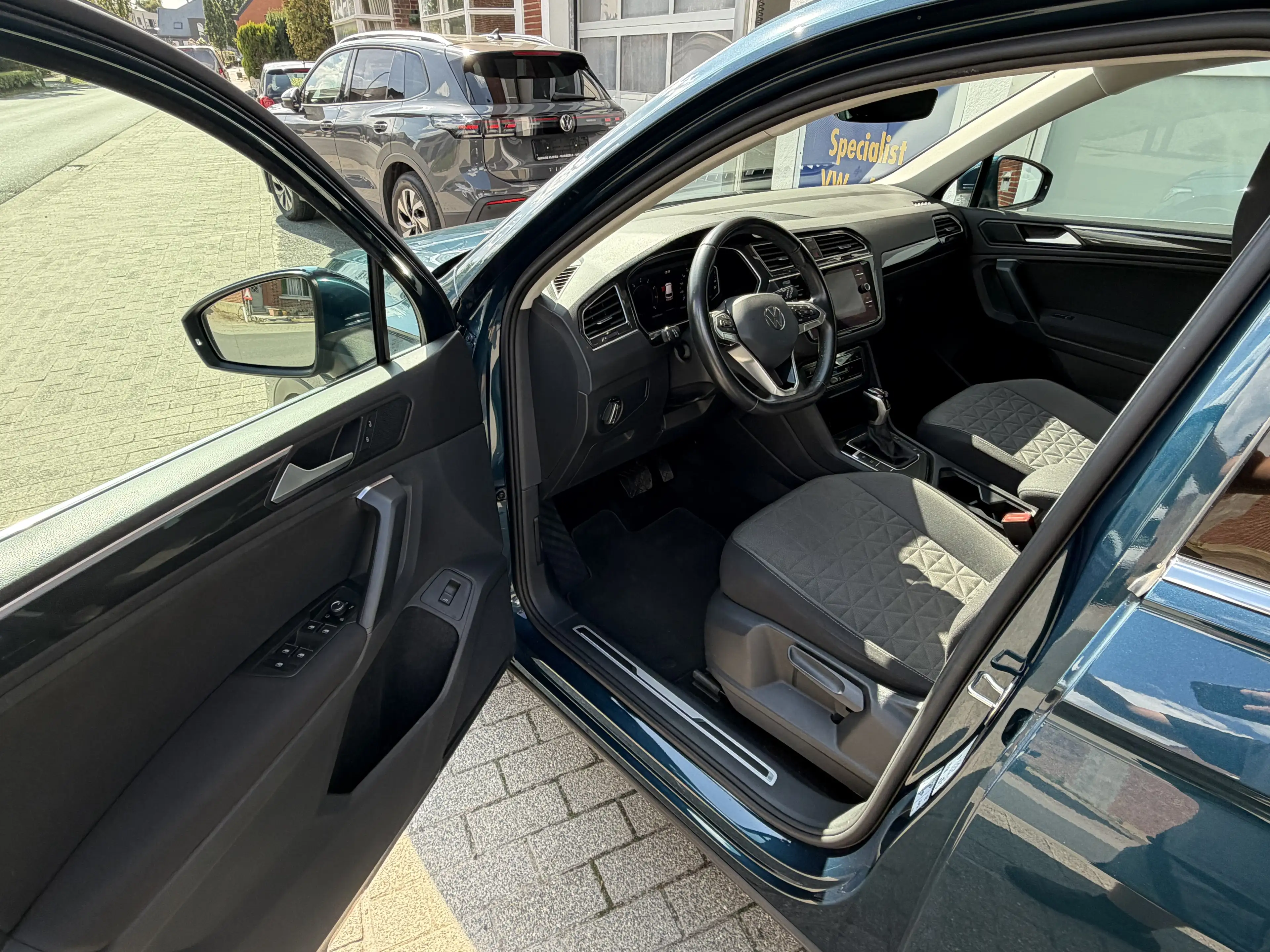 Volkswagen Tiguan Tiguan 1.5 TSI 150 PK DSG Life Business — photo 6