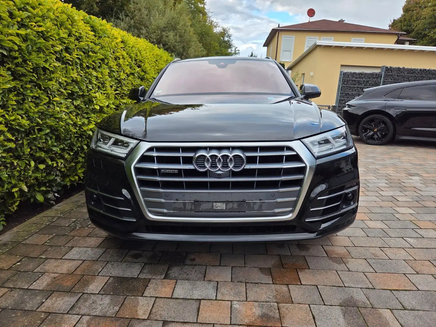 Audi Q5 40 TDI S-Line Virtual Luft ACC Matrix StHz Schwarz - 2