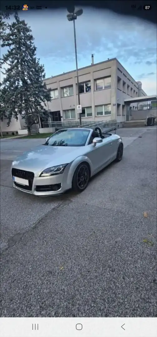Audi TT Roadster 2,0 T FSI - 1