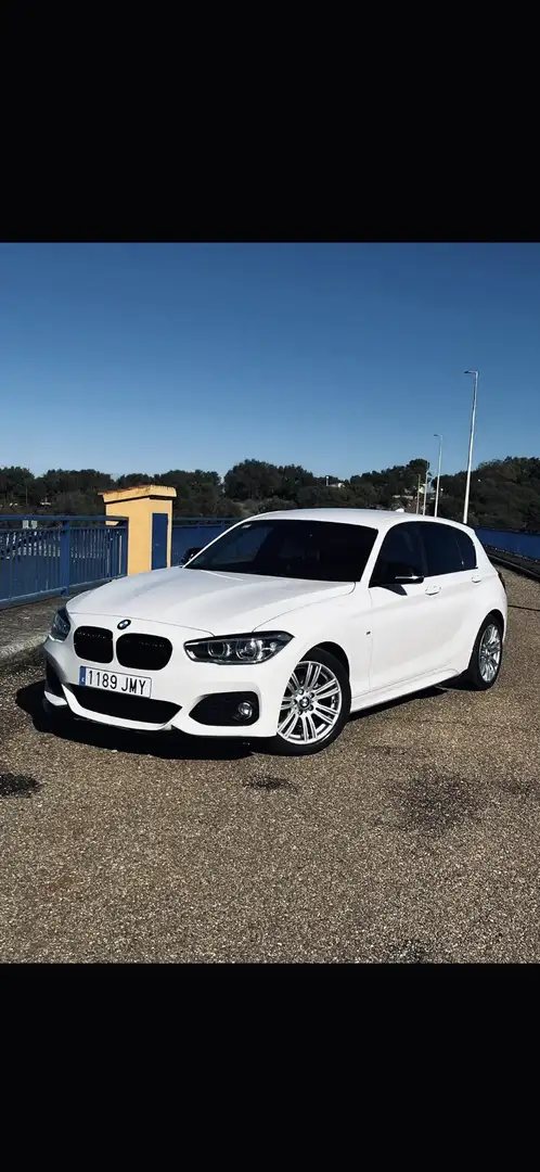 BMW 116 116d Essential Plus M-Sport Edition - 1